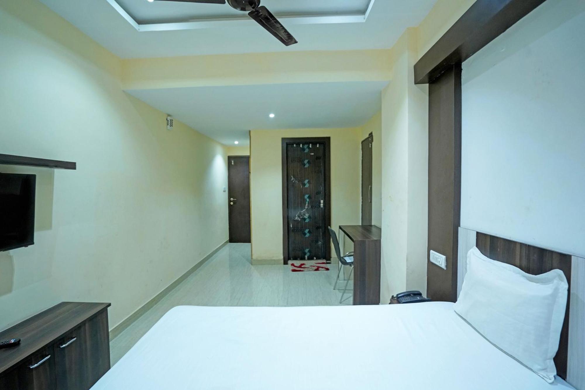 Hotel O Ss Palace Rāipur Extérieur photo