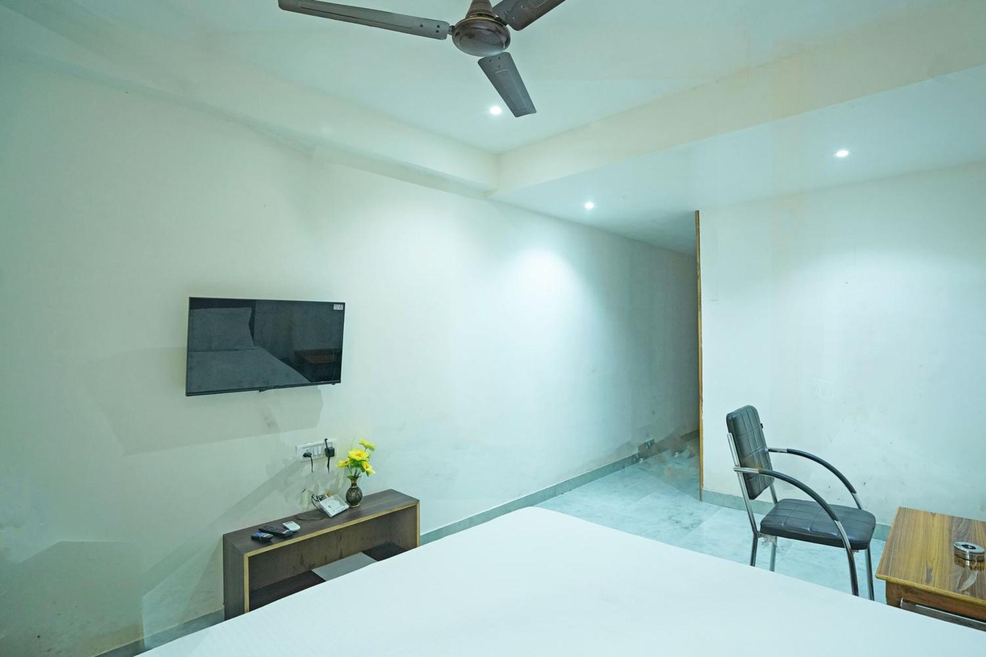Hotel O Ss Palace Rāipur Extérieur photo