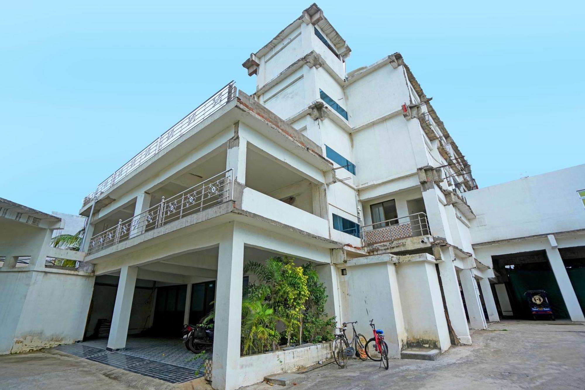 Hotel O Ss Palace Rāipur Extérieur photo
